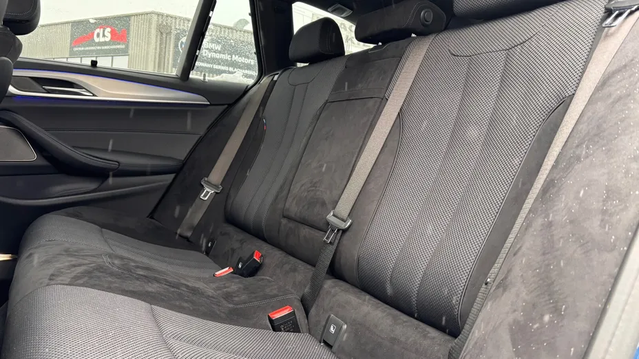 BMW Seria 5 530i xDrive GPF M Sport sport-aut