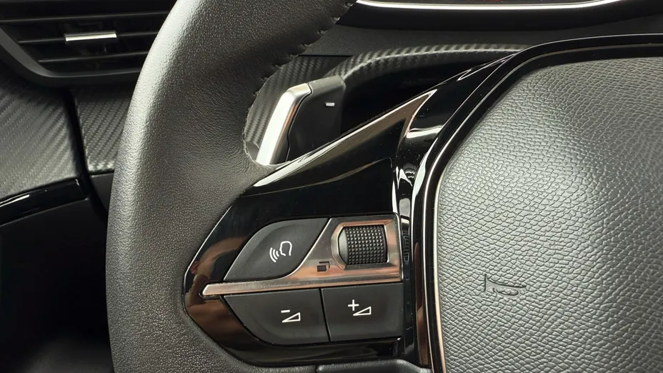 PEUGEOT 2008 2008 1.2 PureTech Allure Pack S&S EAT8