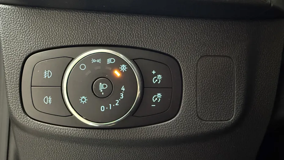 FORD Focus Focus 1.0 EcoBoost mHEV Titanium X