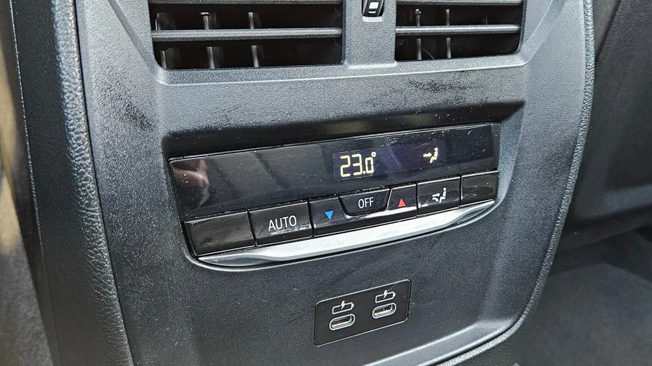 BMW Seria 3 330i xDrive M Sport sport-aut