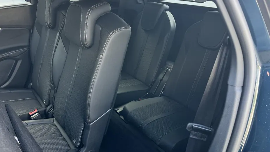 PEUGEOT 5008 5008 1.6 PureTech GT S&S EAT8