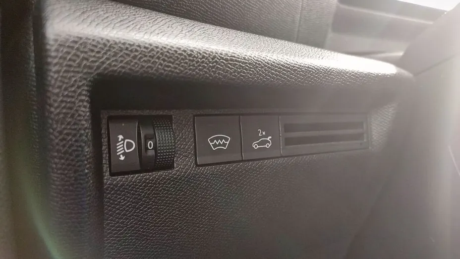CITROEN C4 X C4 X 1.2 PureTech Max S&S EAT8