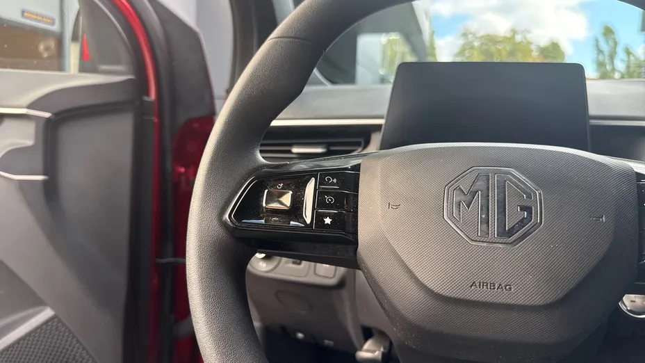 MG MG3 MG3 1.5 HEV+ Standard