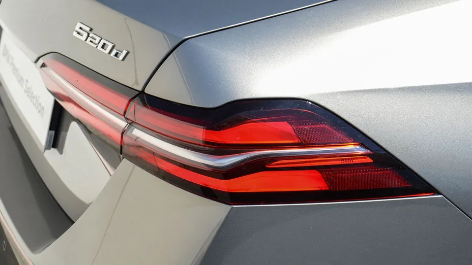 BMW Seria 5 520d xDrive mHEV M Sport aut