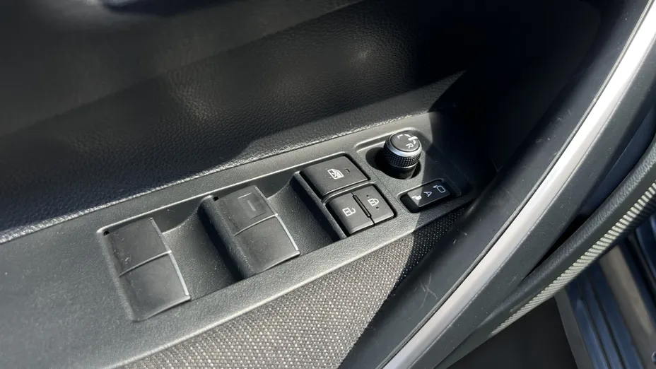 TOYOTA Corolla Corolla 1.8 Hybrid Comfort