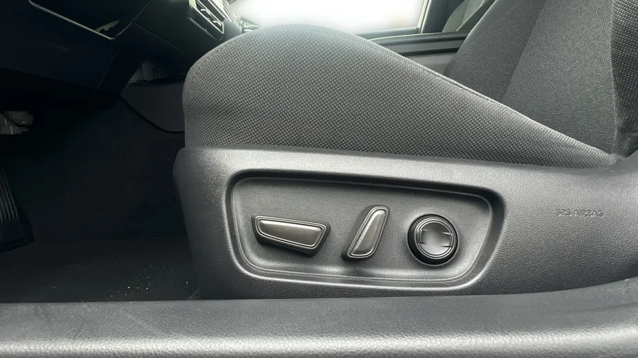 TOYOTA Camry Camry 2.5 Hybrid Comfort CVT