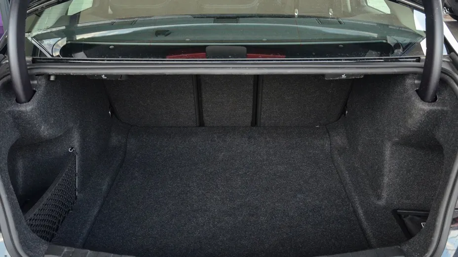 BMW Seria 3 318d mHEV aut