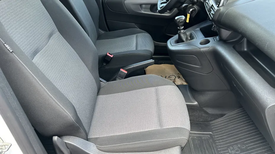 TOYOTA Proace City Verso Proace City Verso 1.2 D-4T Business