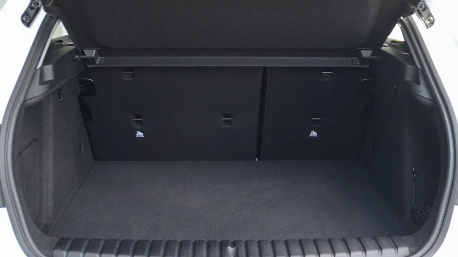 BMW Seria 1 118i Advantage aut