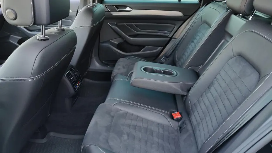 VOLKSWAGEN Passat Passat 2.0 TDI 4Mot. Elegance DSG