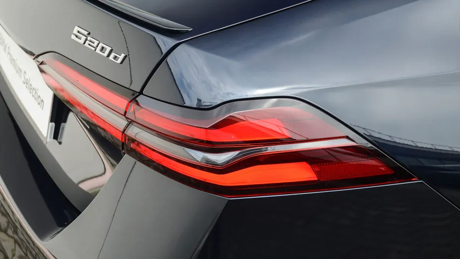 BMW Seria 5 520d xDrive mHEV M Sport aut