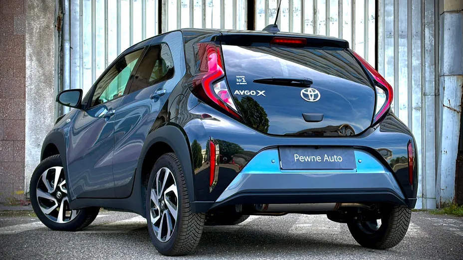 TOYOTA Aygo X Aygo X 1.0 VVT-i Style