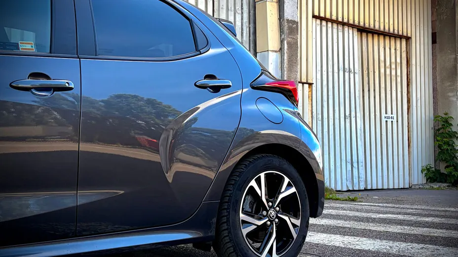 TOYOTA Yaris Yaris Hybrid 1.5 Style