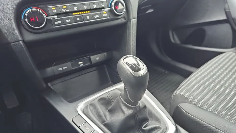 KIA Cee'd Ceed 1.5 T-GDI M