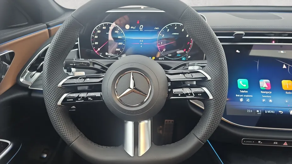 MERCEDES-BENZ E Klasa E 200 mHEV 4-Matic AMG 9G-Tronic Nowy