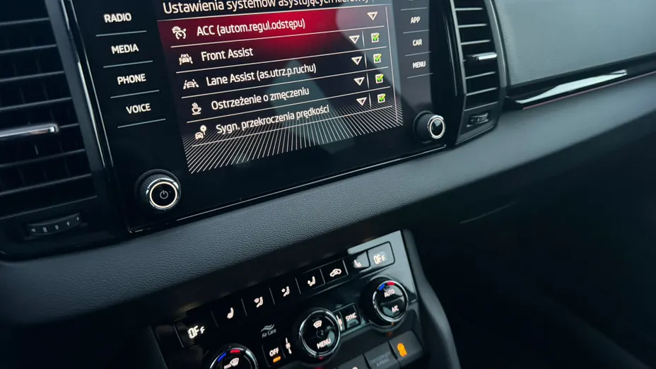 SKODA Karoq Karoq 1.5 TSI ACT Sportline DSG