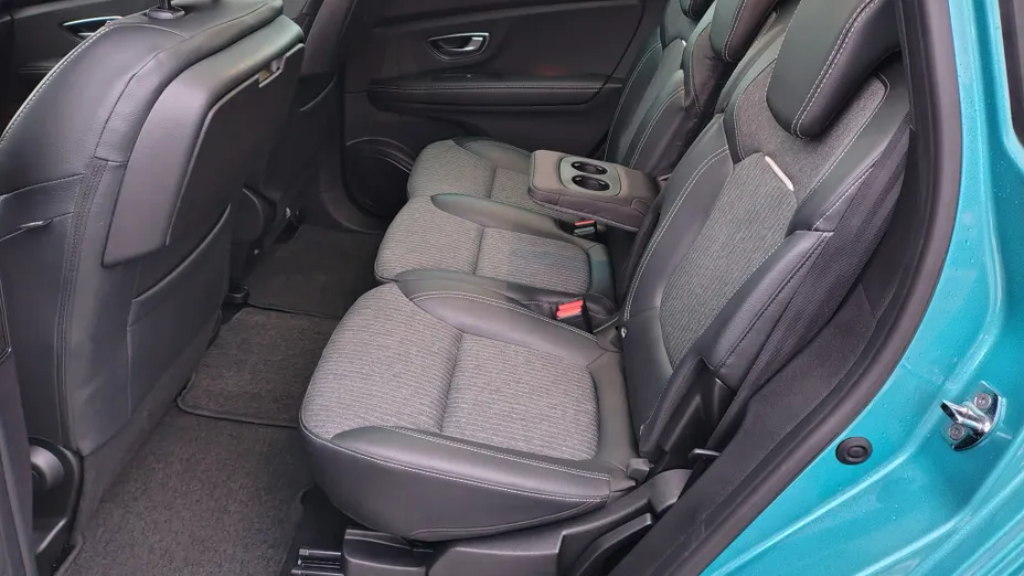 RENAULT Scenic Scenic Gr. 1.3 TCe FAP Intens EDC EU6d