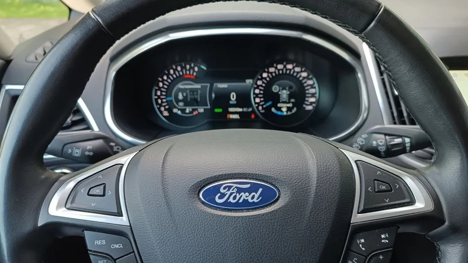 FORD S-MAX S-MAX 2.5 Hybrid Titanium CVT