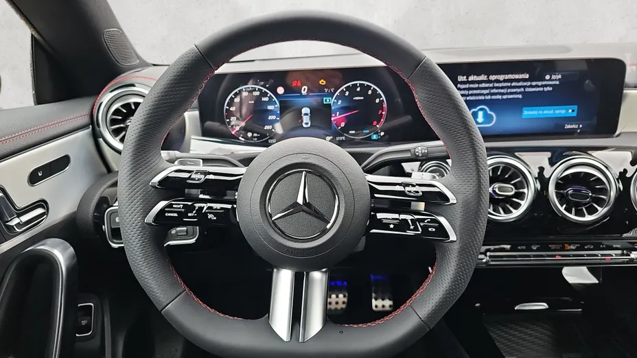 MERCEDES-BENZ CLA CLA 200 AMG Line 7G-DCT Nowy