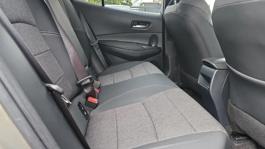 TOYOTA Corolla Corolla 1.8 Hybrid Style