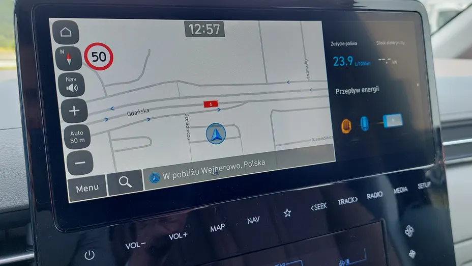 HYUNDAI Staria Staria 1.6 T-GDI HEV Luxury aut Nowy