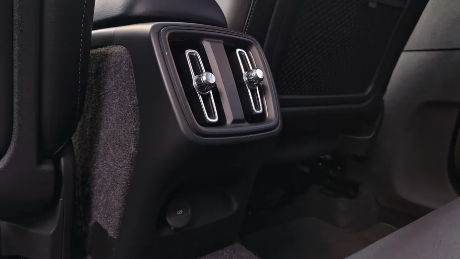 VOLVO XC40 XC40 D3 AWD Inscription aut