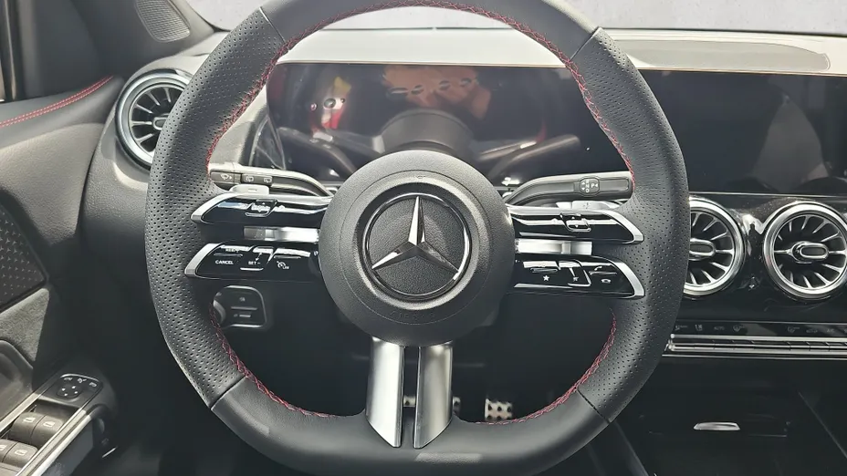 MERCEDES-BENZ GLB GLB 200 mHEV AMG Line 7G-DCT Nowy