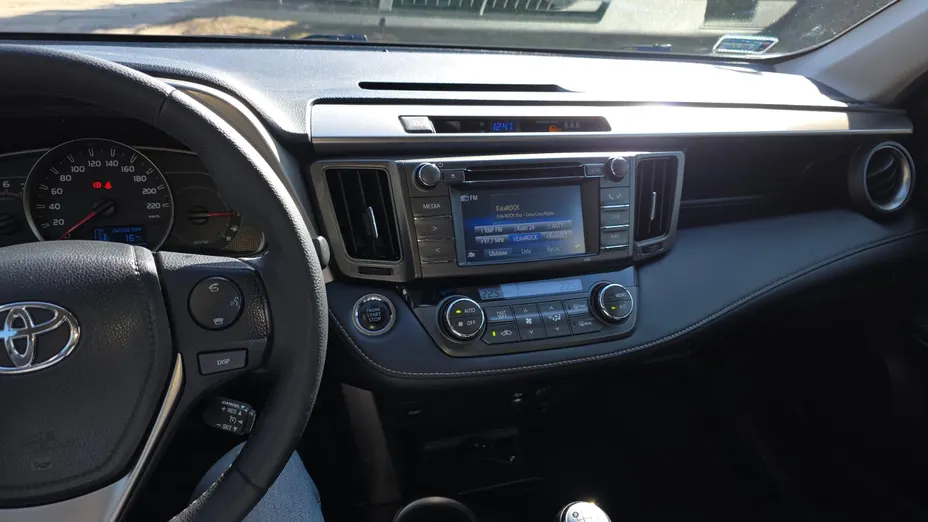 TOYOTA RAV4 RAV4 2.0 D-4D Premium