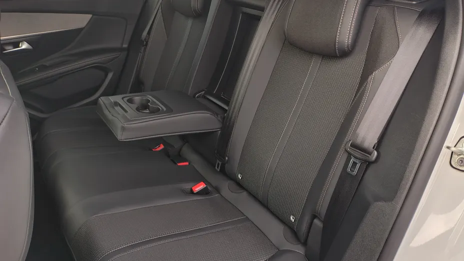 PEUGEOT 3008 3008 1.5 BlueHDi GT S&S EAT8