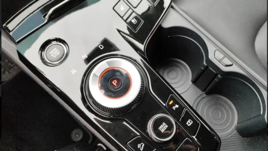 KIA Sportage Sportage 1.6 T-GDI PHEV Business Line 2WD aut