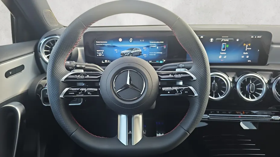 MERCEDES-BENZ A Klasa A 220 4-Matic AMG Line 8G-DCT Nowy