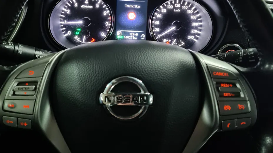 NISSAN Qashqai Qashqai 1.2 DIG-T Tekna