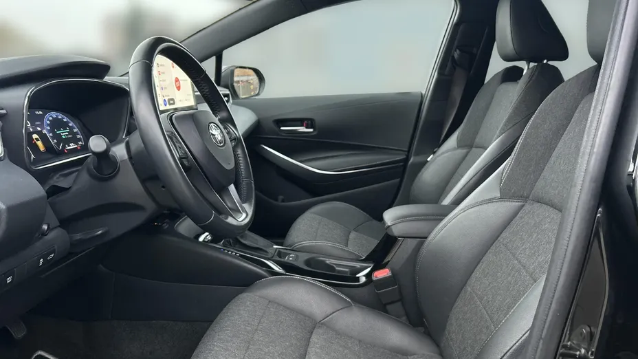 TOYOTA Corolla Corolla 1.8 Hybrid Style