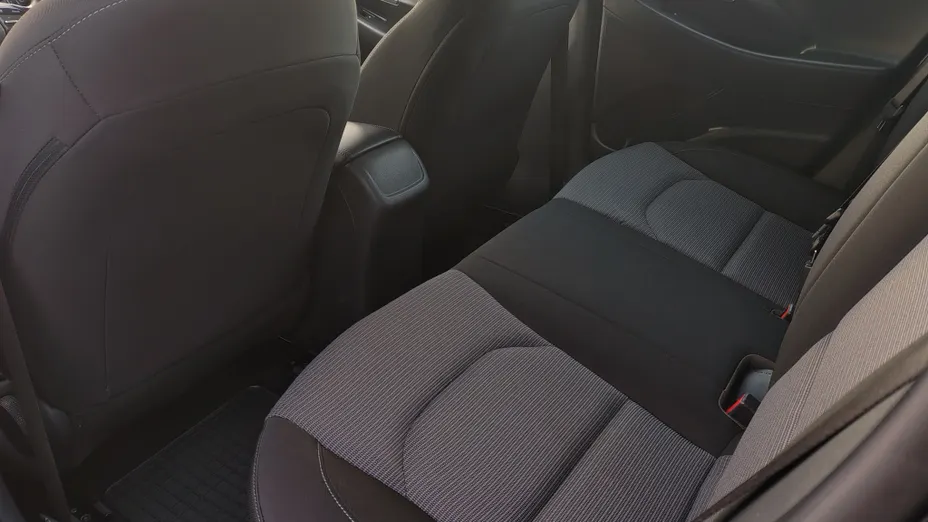 HYUNDAI i30 i30 1.5 DPI Classic +