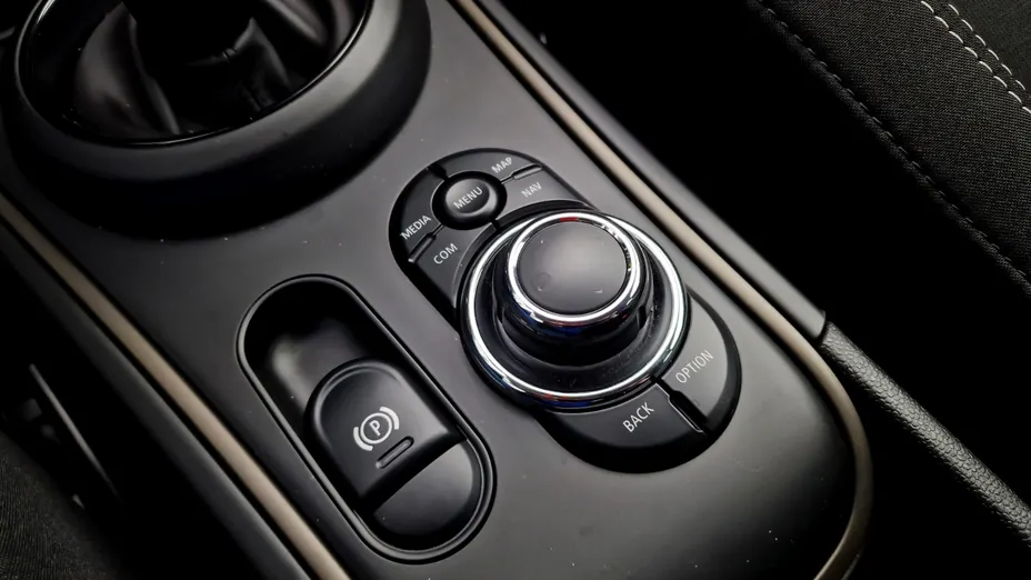 MINI [BMW] Countryman Cooper ALL4 aut