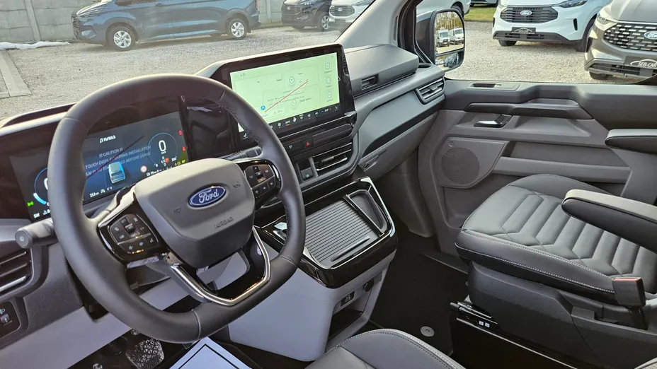 FORD Tourneo Custom Tourneo Custom 2.0 EcoBlue 320 AWD L2 Titanium aut