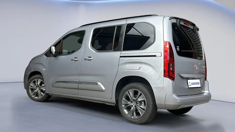 TOYOTA Proace City Verso Proace City Verso 1.5 D-4D Family Aut.