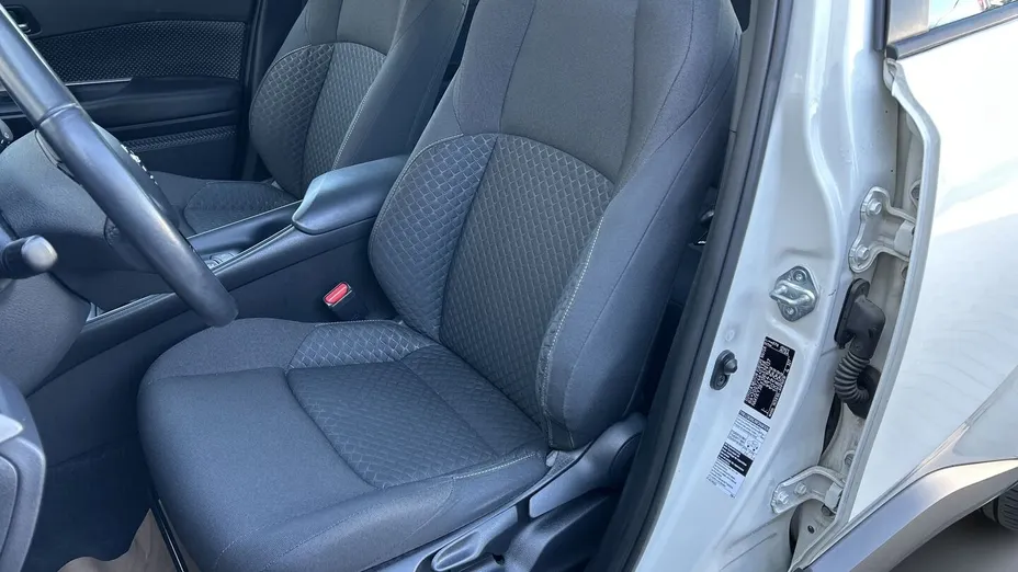 TOYOTA C-HR C-HR 1.2 T Comfort