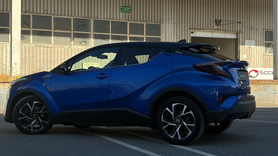 TOYOTA C-HR C-HR 1.8 Hybrid Selection