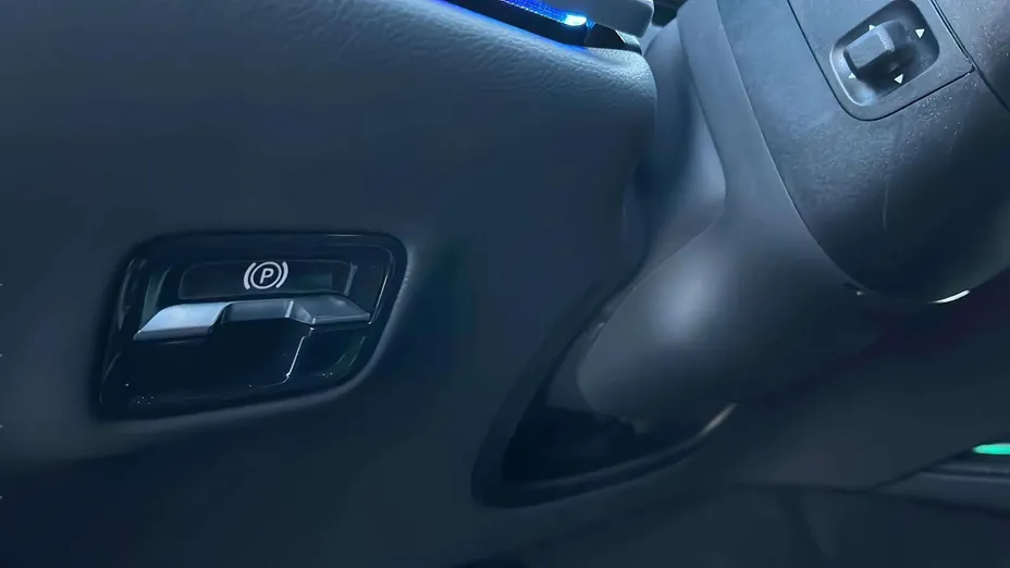 MERCEDES-BENZ E Klasa E 220 d mHEV 4-Matic AMG 9G-Tronic