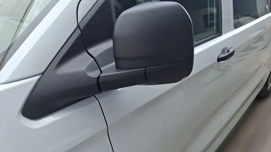 VOLKSWAGEN Transporter Transporter Kombi TDI L2H1 M1 Nowy