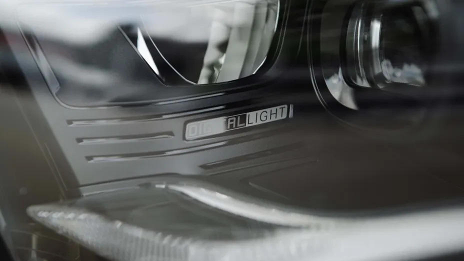 MERCEDES-BENZ E Klasa E 220 d mHEV 4-Matic AMG 9G-Tronic
