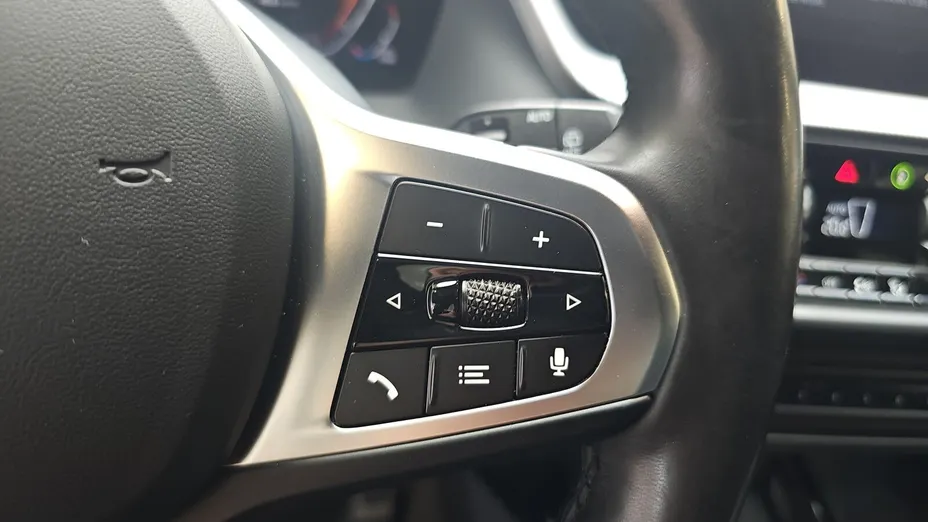 BMW Seria 1 118i M Sport aut