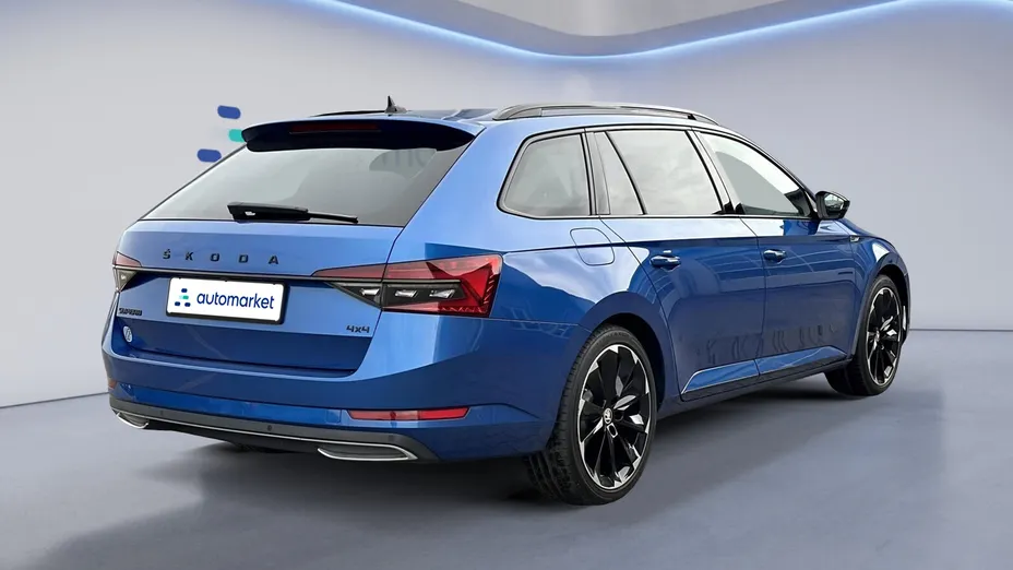 SKODA Superb Superb 2.0 TDI SCR 4x4 Sportline DSG