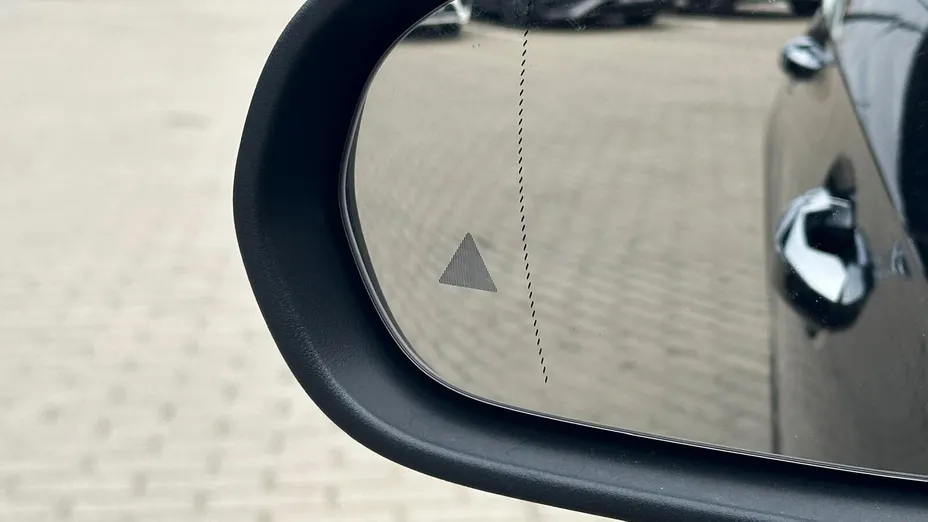 MERCEDES-BENZ A Klasa A 200 7G-DCT