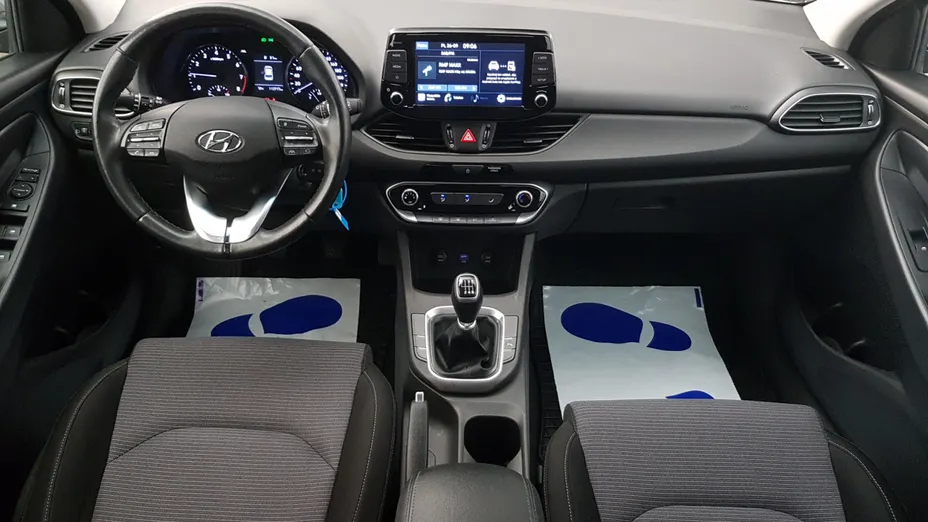 HYUNDAI i30 i30 1.0 T-GDI Modern