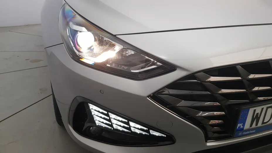 HYUNDAI i30 i30 1.0 T-GDI Modern