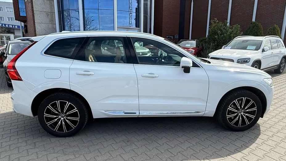 VOLVO XC60 XC60 T8 AWD Plug-In Hybrid Inscription aut