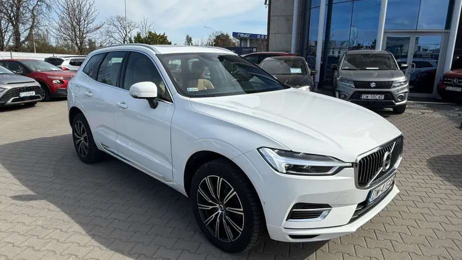 VOLVO XC60 XC60 T8 AWD Plug-In Hybrid Inscription aut