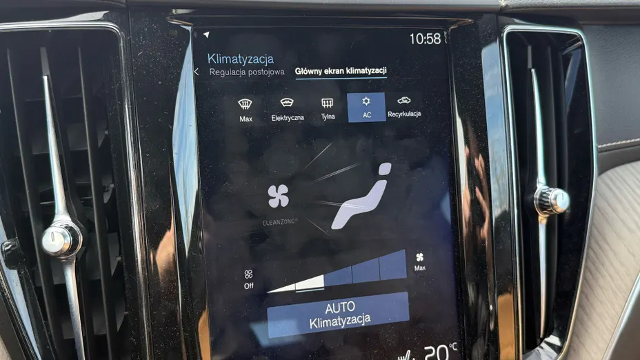 VOLVO XC60 XC60 T8 AWD Plug-In Hybrid Inscription aut